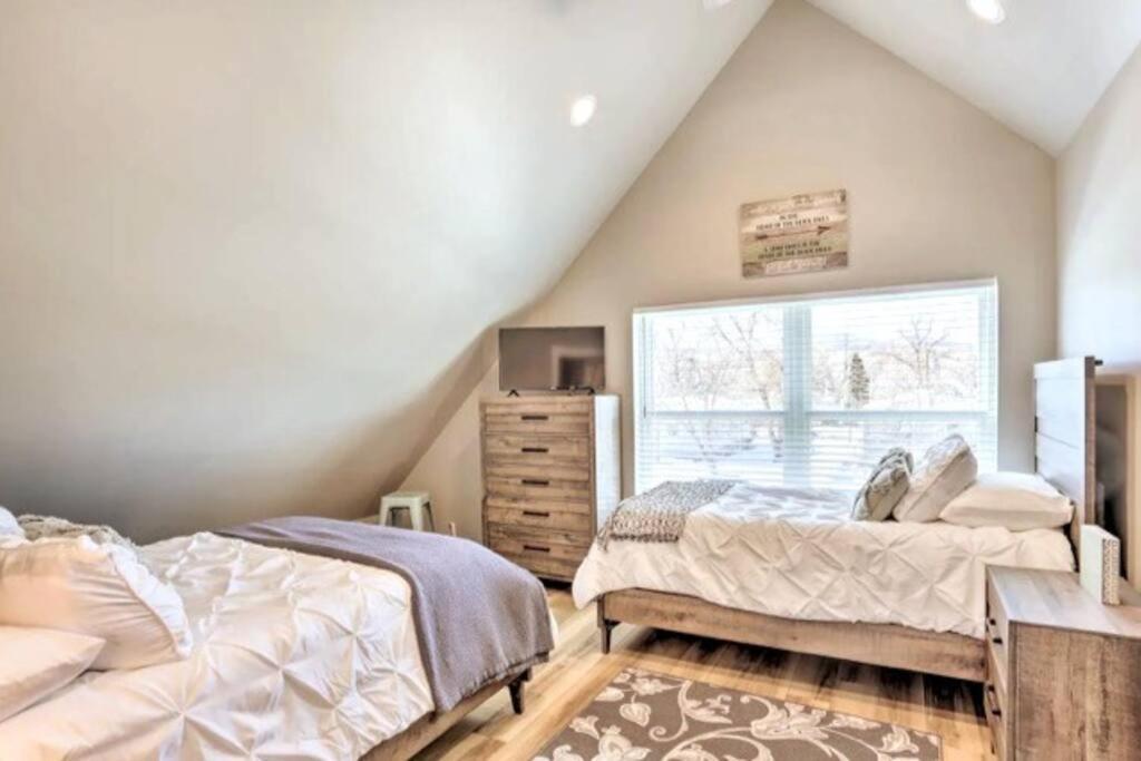 New! Cozy & Modern Spearfish Home Near Downtown! Bagian luar foto
