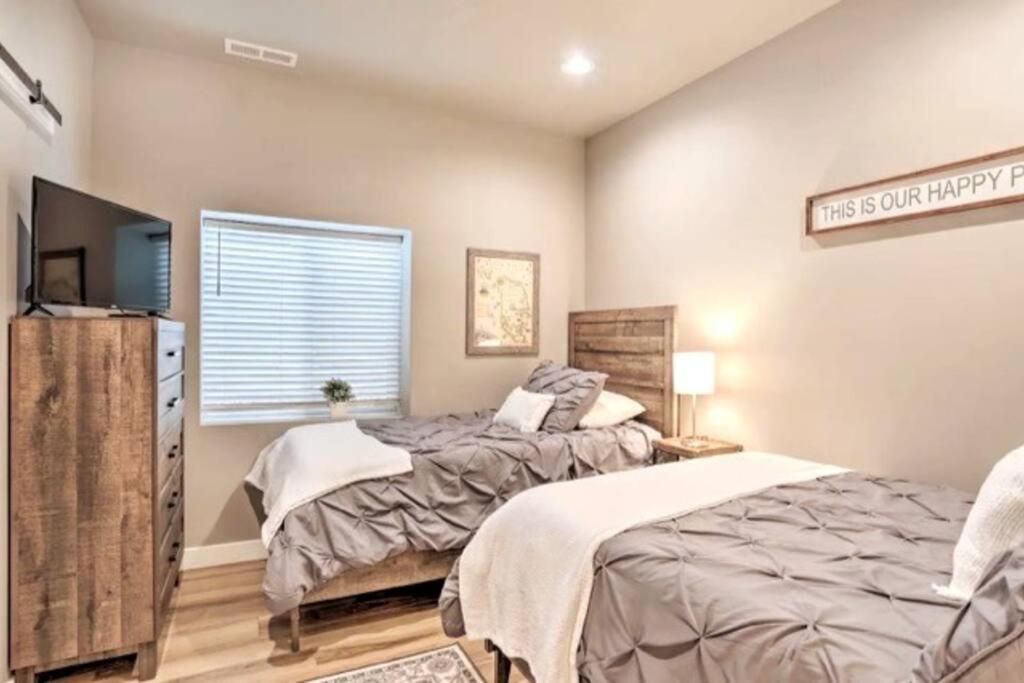 New! Cozy & Modern Spearfish Home Near Downtown! Bagian luar foto