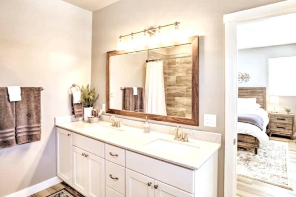 New! Cozy & Modern Spearfish Home Near Downtown! Bagian luar foto