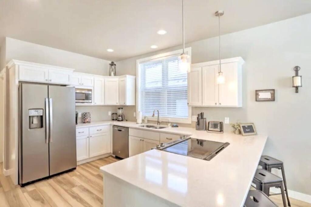 New! Cozy & Modern Spearfish Home Near Downtown! Bagian luar foto